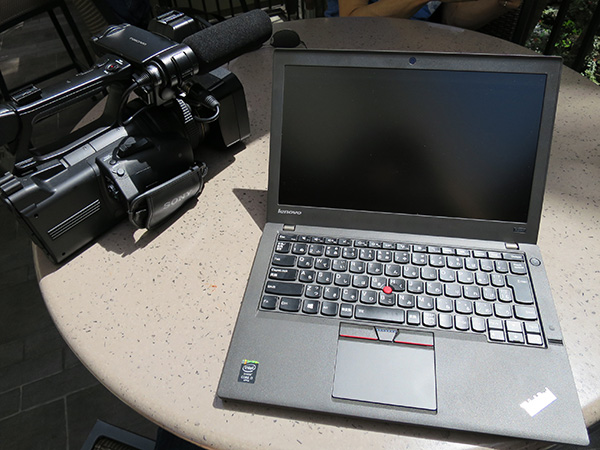 ThinkPad X250 直射日光のもとで動画エンコードをしたらかなり熱くなった
