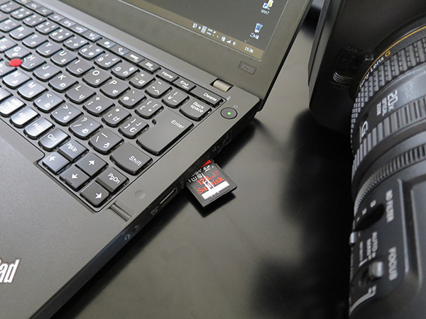 ThinkPad X250についてるSDカードスロットから映像データを取り込み