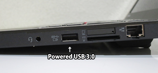 ThinkPad X250 右側面にpowered usb 3.0があります